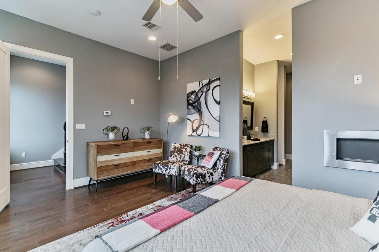 Modern, Houston Inspired House With Best Views Of Downtown! - Less Than 1 Mile To Eado Midtown Bars Home Exterior foto