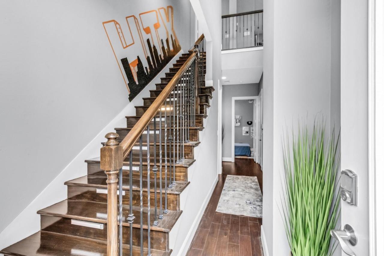 Modern, Houston Inspired House With Best Views Of Downtown! - Less Than 1 Mile To Eado Midtown Bars Home Exterior foto